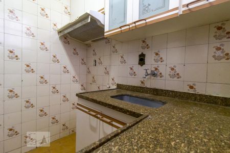 Apartamento para alugar com 94m², 3 quartos e 2 vagas Apartamento para alugar com 94m², 3 quartos e 2 vagasCozinha