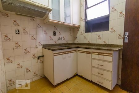 Apartamento para alugar com 94m², 3 quartos e 2 vagas Apartamento para alugar com 94m², 3 quartos e 2 vagasCozinha