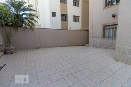 Apartamento para alugar com 94m², 3 quartos e 2 vagas Apartamento para alugar com 94m², 3 quartos e 2 vagasÁrea comum - Academia