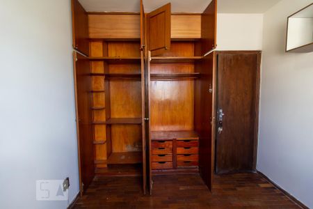 Apartamento para alugar com 94m², 3 quartos e 2 vagas Apartamento para alugar com 94m², 3 quartos e 2 vagasSuíte 1 - Armário