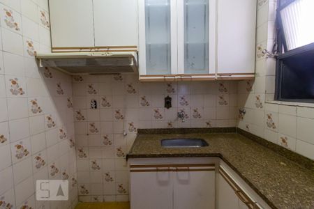 Apartamento para alugar com 94m², 3 quartos e 2 vagas Apartamento para alugar com 94m², 3 quartos e 2 vagasCozinha