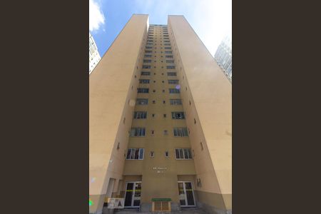 Apartamento à venda com 74m², 3 quartos e 2 vagas Apartamento à venda com 74m², 3 quartos e 2 vagasFachada do bloco