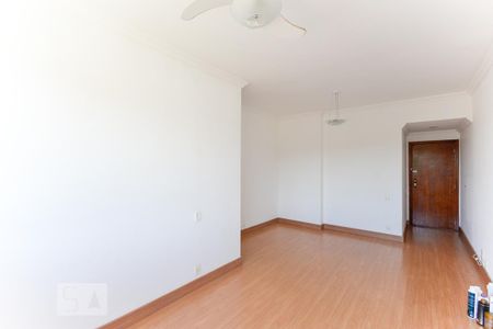 Sala de apartamento para alugar com 2 quartos, 61m² em Vila Isabel, Rio de Janeiro