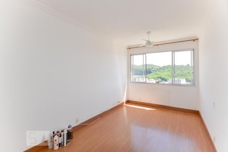 Sala de apartamento para alugar com 2 quartos, 61m² em Vila Isabel, Rio de Janeiro