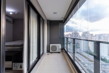 Sacada de kitnet/studio para alugar com 1 quarto, 37m² em Campo Belo, São Paulo
