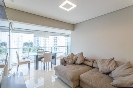 Sala de apartamento para alugar com 3 quartos, 97m² em Jardim Marica, Mogi das Cruzes