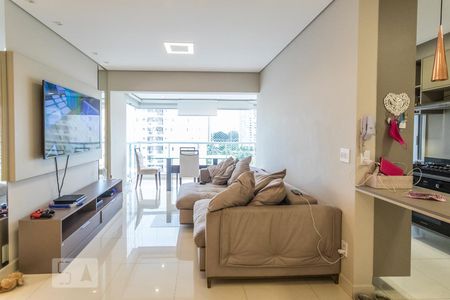 Sala de apartamento para alugar com 3 quartos, 97m² em Jardim Marica, Mogi das Cruzes