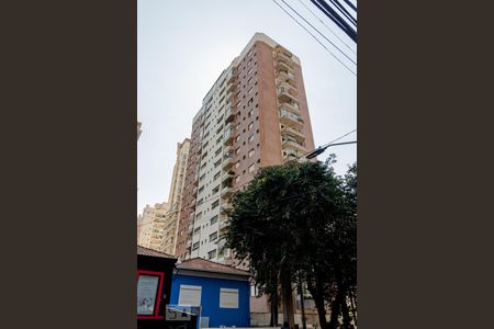 Apartamento para alugar com 100m², 3 quartos e 2 vagas Apartamento para alugar com 100m², 3 quartos e 2 vagasFachada