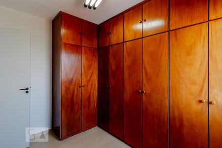 Apartamento para alugar com 100m², 3 quartos e 2 vagas Apartamento para alugar com 100m², 3 quartos e 2 vagasQuarto 1