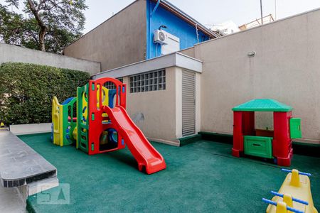 Apartamento para alugar com 100m², 3 quartos e 2 vagas Apartamento para alugar com 100m², 3 quartos e 2 vagasPlayground