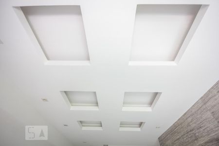 Sala Detalhe teto de apartamento para alugar com 3 quartos, 90m² em Jacarepaguá, Rio de Janeiro