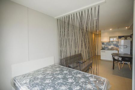 Studio para alugar com 28m², 1 quarto e sem vaga Studio para alugar com 28m², 1 quarto e sem vagaQuarto