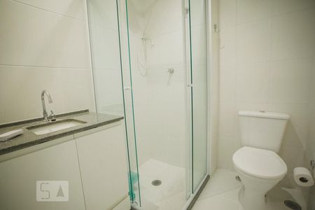 Studio para alugar com 28m², 1 quarto e sem vaga Studio para alugar com 28m², 1 quarto e sem vagaBanheiro