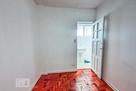 Apartamento para alugar com 80m², 4 quartos e 1 vaga Apartamento para alugar com 80m², 4 quartos e 1 vagaQuarto de Serviço