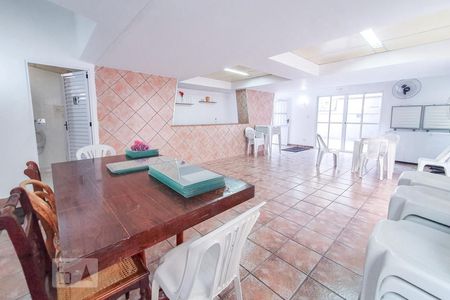 Apartamento para alugar com 80m², 4 quartos e 1 vaga Apartamento para alugar com 80m², 4 quartos e 1 vagaÁrea comum - Salão de festas