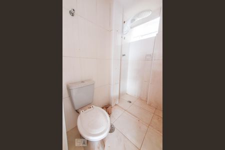 Apartamento para alugar com 80m², 4 quartos e 1 vaga Apartamento para alugar com 80m², 4 quartos e 1 vagaBanheiro