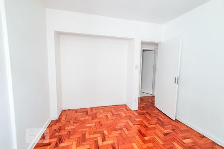 Apartamento para alugar com 80m², 4 quartos e 1 vaga Apartamento para alugar com 80m², 4 quartos e 1 vagaQuarto 3