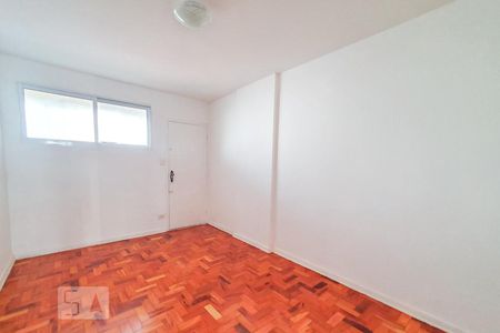 Apartamento para alugar com 80m², 4 quartos e 1 vaga Apartamento para alugar com 80m², 4 quartos e 1 vagaSala