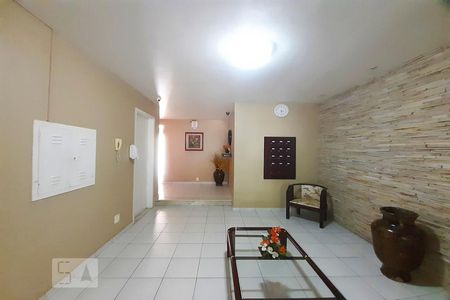 Apartamento à venda com 70m², 2 quartos e 1 vagaHall social