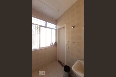 Apartamento à venda com 70m², 2 quartos e 1 vagaÁrea de Serviço