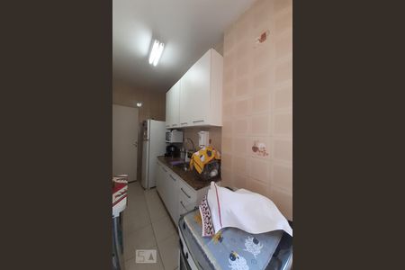 Apartamento à venda com 70m², 2 quartos e 1 vagaCozinha