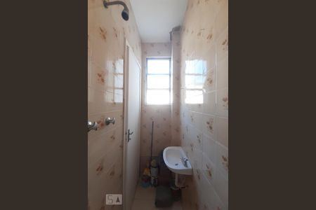 Apartamento à venda com 70m², 2 quartos e 1 vagaBanheiro de Serviço