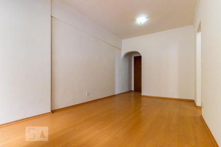 Sala de apartamento para alugar com 1 quarto, 53m² em Centro, Campinas