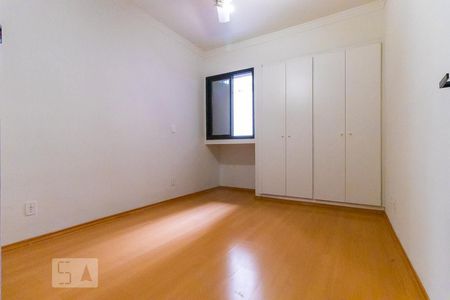 Quarto de apartamento para alugar com 1 quarto, 53m² em Centro, Campinas