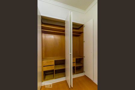 Quarto - Armários de apartamento para alugar com 1 quarto, 53m² em Centro, Campinas
