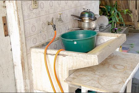 Casa à venda com 121m², 3 quartos e 2 vagasLavanderia