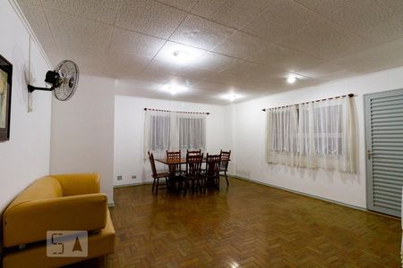 Apartamento à venda com 43m², 1 quarto e 1 vagaÁrea comum - Salão de festas