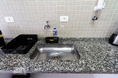 Apartamento à venda com 43m², 1 quarto e 1 vagaCozinha - Pia