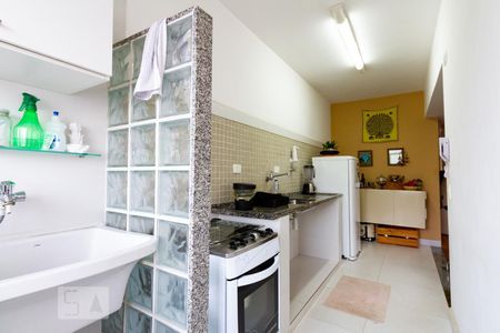 Apartamento à venda com 43m², 1 quarto e 1 vagaCozinha e Área de Serviço