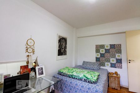 Apartamento à venda com 43m², 1 quarto e 1 vagaQuarto