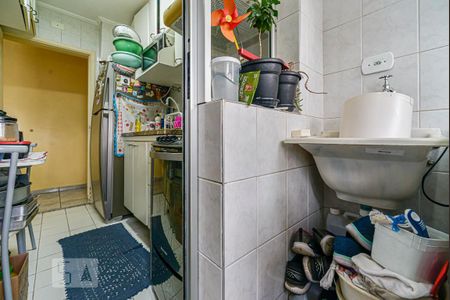 Apartamento à venda com 58m², 3 quartos e 1 vagaÁrea de Serviço