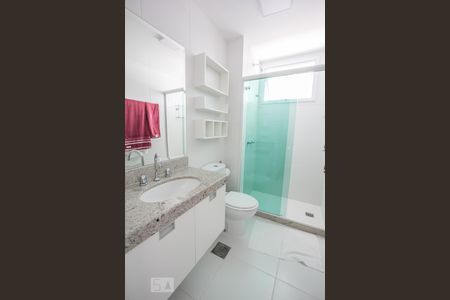 Apartamento à venda com 83m², 2 quartos e 1 vaga Apartamento à venda com 83m², 2 quartos e 1 vagaBanheiro Suíte 2