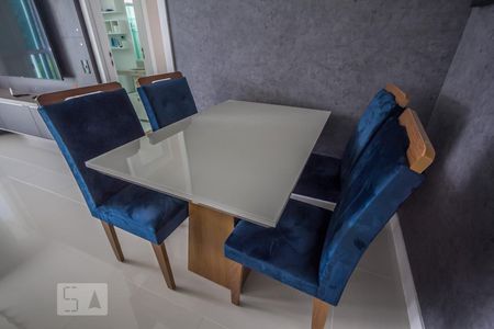 Detalhe Sala de apartamento à venda com 2 quartos, 83m² em Barra da Tijuca, Rio de Janeiro