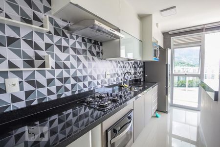 Apartamento à venda com 83m², 2 quartos e 1 vaga Apartamento à venda com 83m², 2 quartos e 1 vagaCozinha