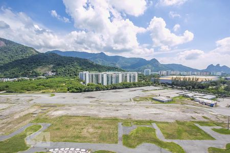 Apartamento à venda com 83m², 2 quartos e 1 vaga Apartamento à venda com 83m², 2 quartos e 1 vagaSuíte 1 Vista