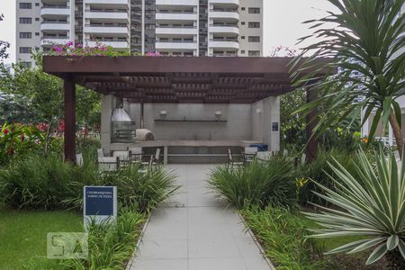 Apartamento à venda com 83m², 2 quartos e 1 vaga Apartamento à venda com 83m², 2 quartos e 1 vagaÁrea comum - Churrasqueira