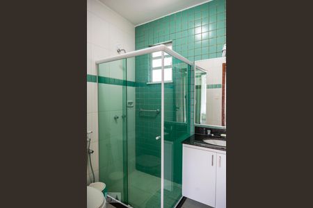 Banheiro de apartamento para alugar com 2 quartos, 60m² em Copacabana, Rio de Janeiro