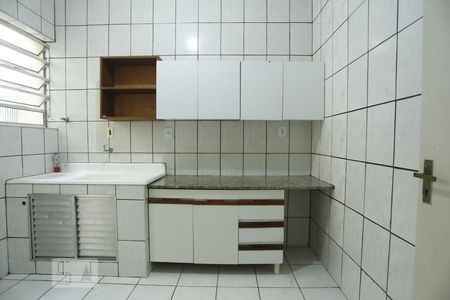 Apartamento à venda com 70m², 2 quartos e sem vagaCozinha