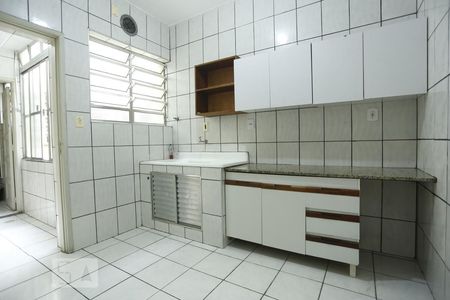 Apartamento à venda com 70m², 2 quartos e sem vagaCozinha
