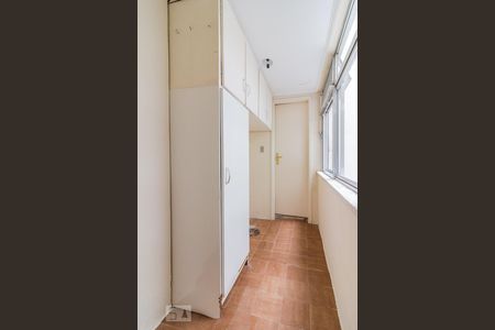 Apartamento à venda com 88m², 2 quartos e 1 vagaDetalhe da area de serviço