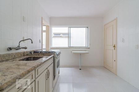 Apartamento à venda com 88m², 2 quartos e 1 vagaCozinha