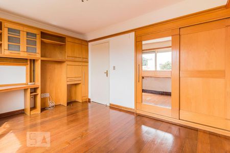 Dormitório de apartamento à venda com 2 quartos, 88m² em Cristal, Porto Alegre