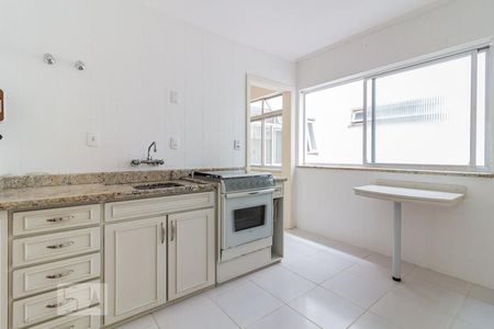 Apartamento à venda com 88m², 2 quartos e 1 vagaCozinha