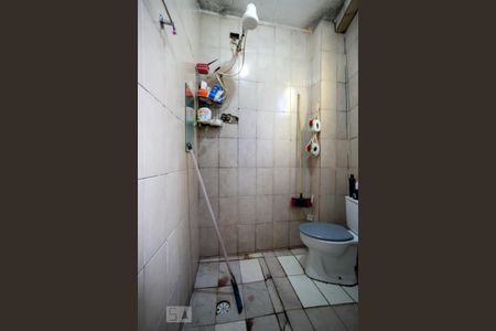 Casa à venda com 431m², 6 quartos e 2 vagasCasa c - Banheiro