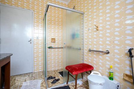 Casa à venda com 431m², 6 quartos e 2 vagasCasa B - Banheiro