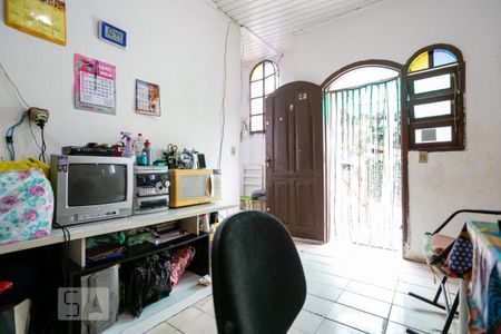 Casa à venda com 431m², 6 quartos e 2 vagasCasa c - Sala